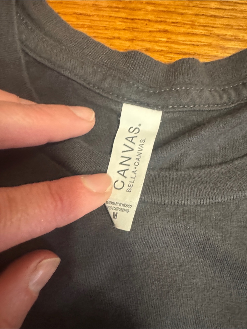 Taylor Swift Reputation Tour tshirt sz Medium/ Small - Picture 3 of 4